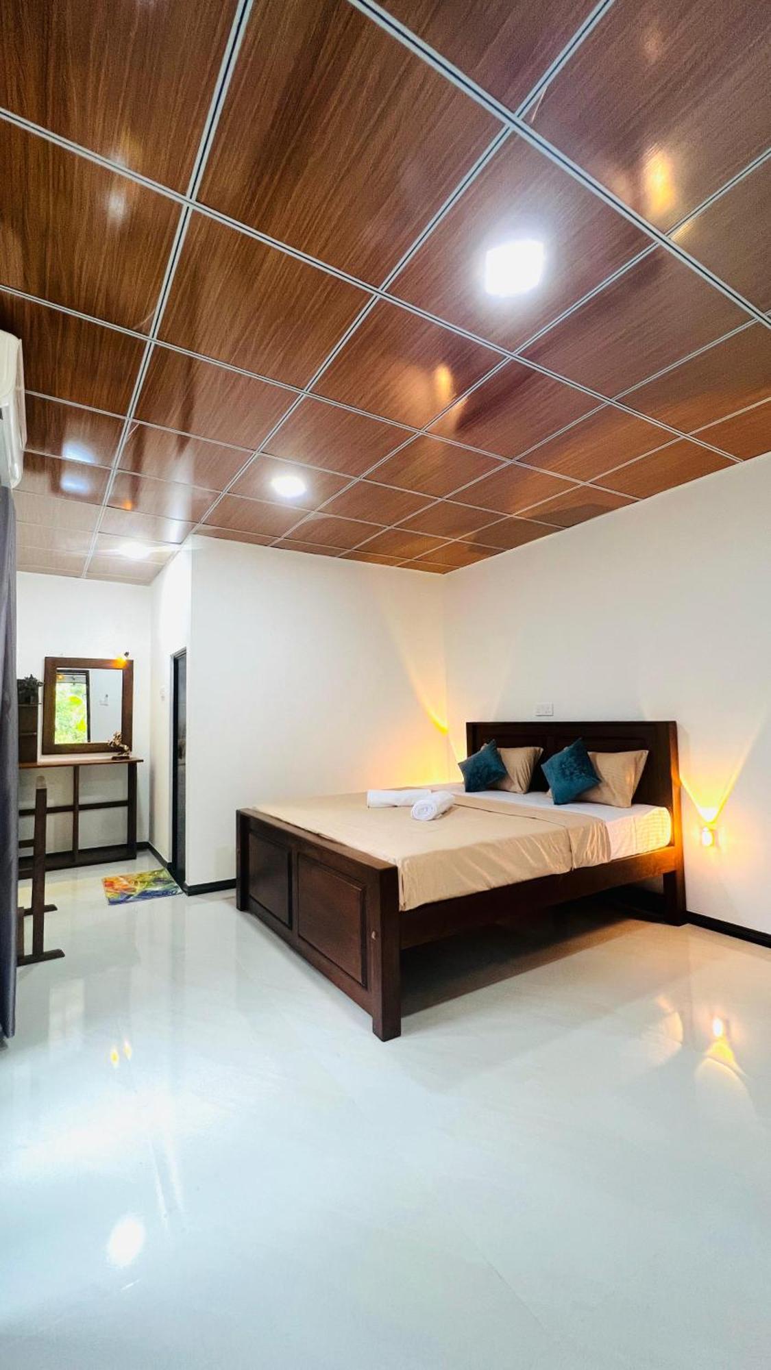 Udawalawa Safari Resort Удавалаве Екстериор снимка